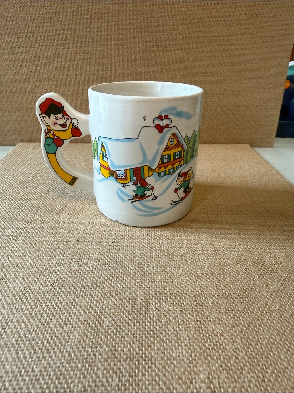 Mug Bottom Label - Picture 6 of 6